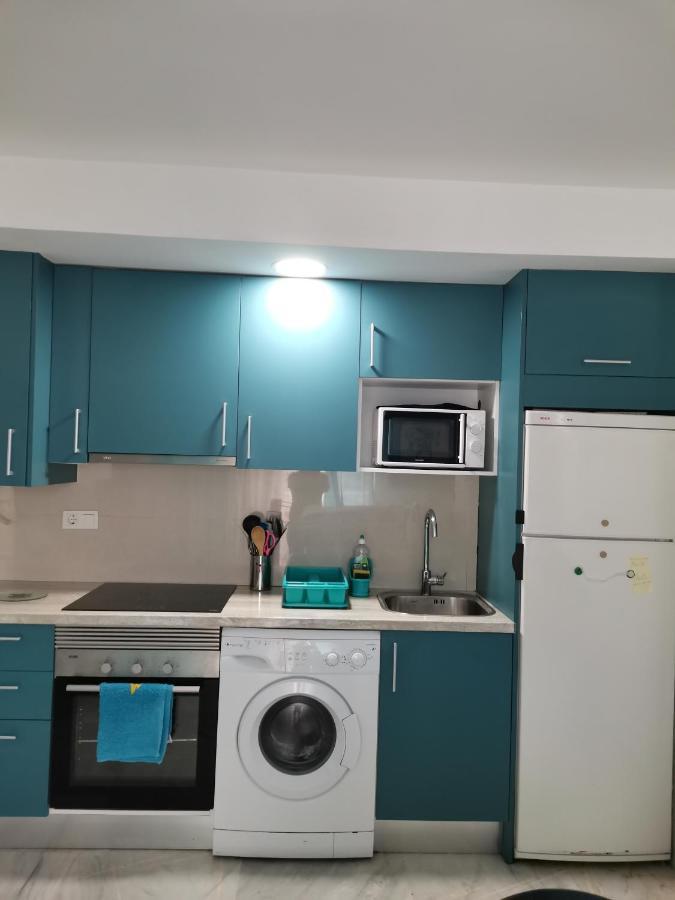 Apartamento Con Wifi, Mascotas Bienvenidas Бенидорм Екстериор снимка