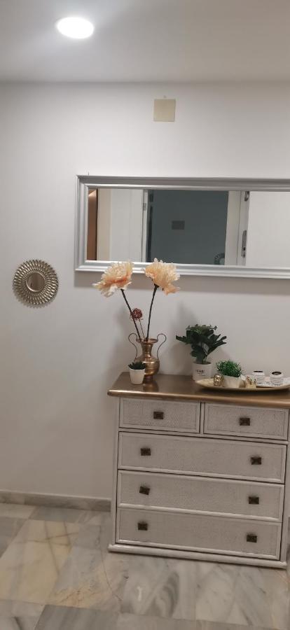 Apartamento Con Wifi, Mascotas Bienvenidas Бенидорм Екстериор снимка
